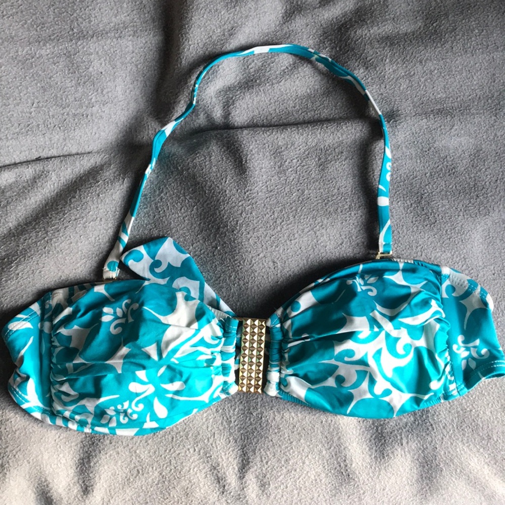 Bandeau bikini top